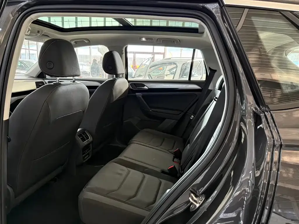 Volkswagen Tayron 2022 из CN, фото 7