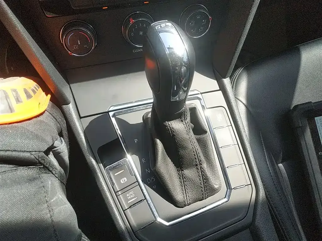 Volkswagen Lamando 2022 из CN, фото 10
