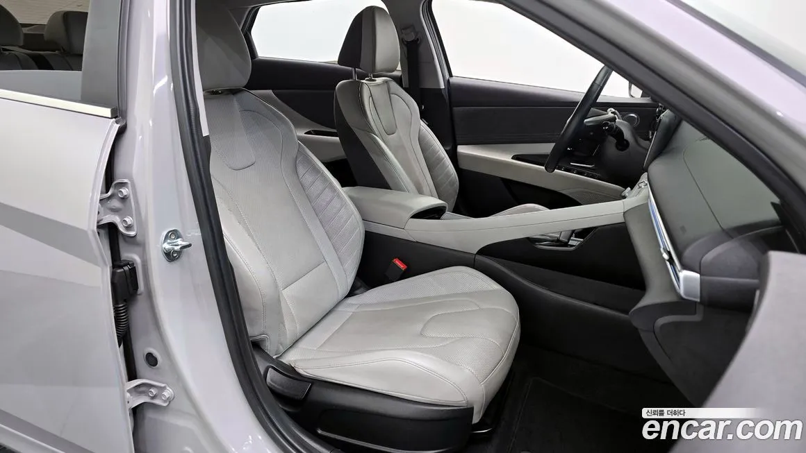 Hyundai AVANTE 2021 из KR, фото 9
