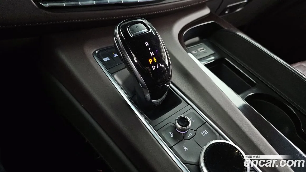 Cadillac Escalade 2023 из KR, фото 3