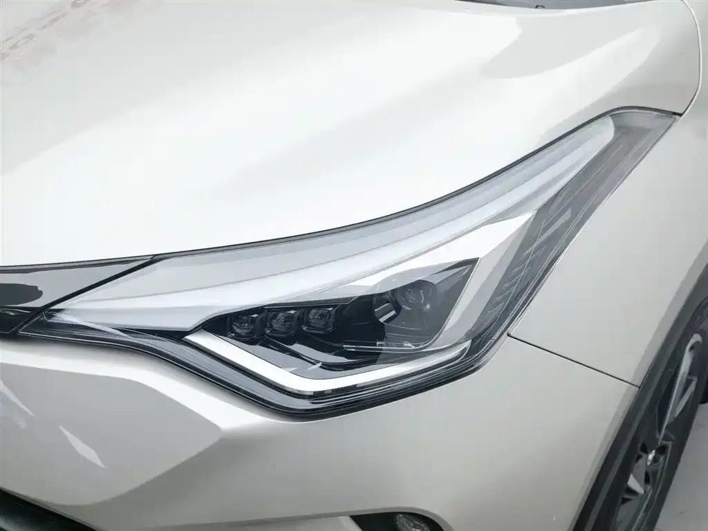 Toyota C-HR 2021 из CN, фото 7