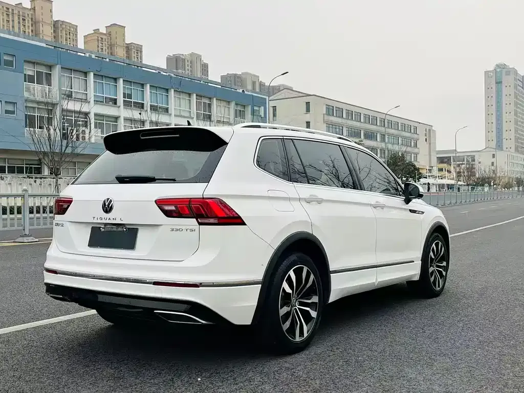 Volkswagen Tiguan L 2021 из CN, фото 6
