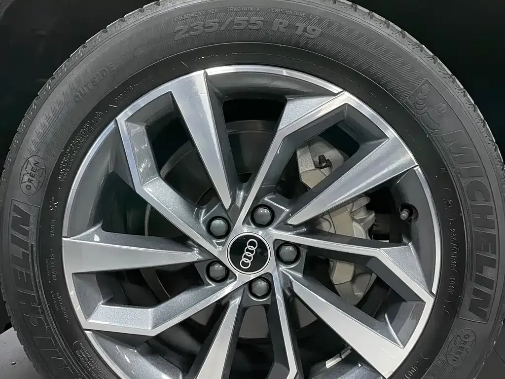 Audi Q5L 2023 из CN, фото 6