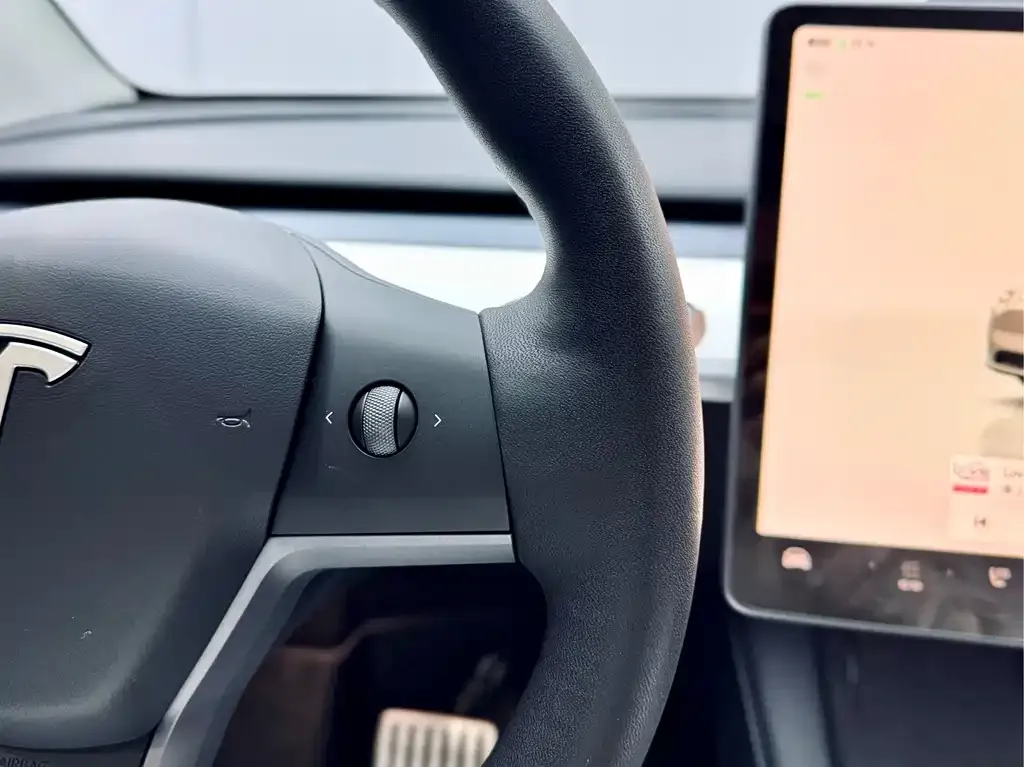 Tesla Model Y 2022 из CN, фото 8