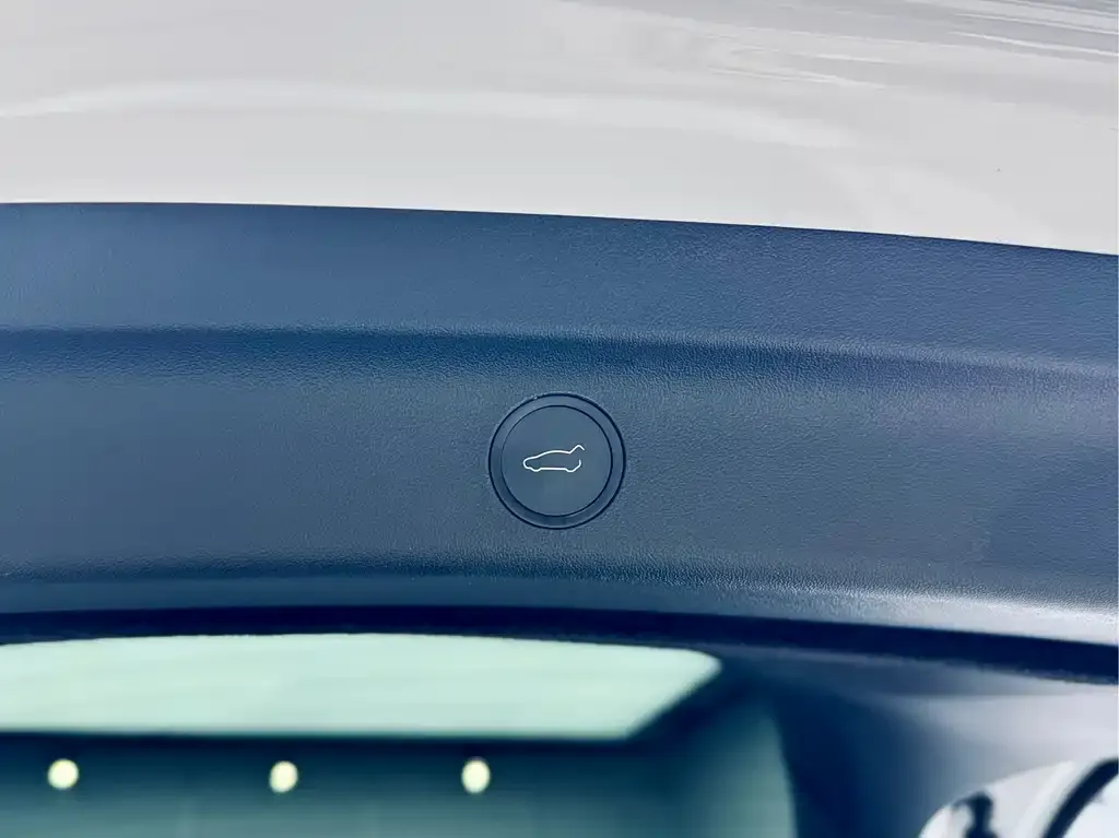 Tesla Model Y 2022 из CN, фото 5