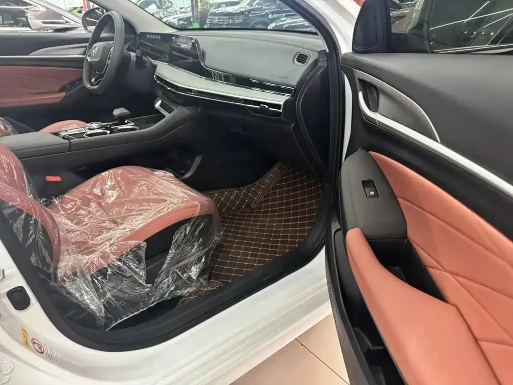 Changan Eado 2025 из CN, фото 3