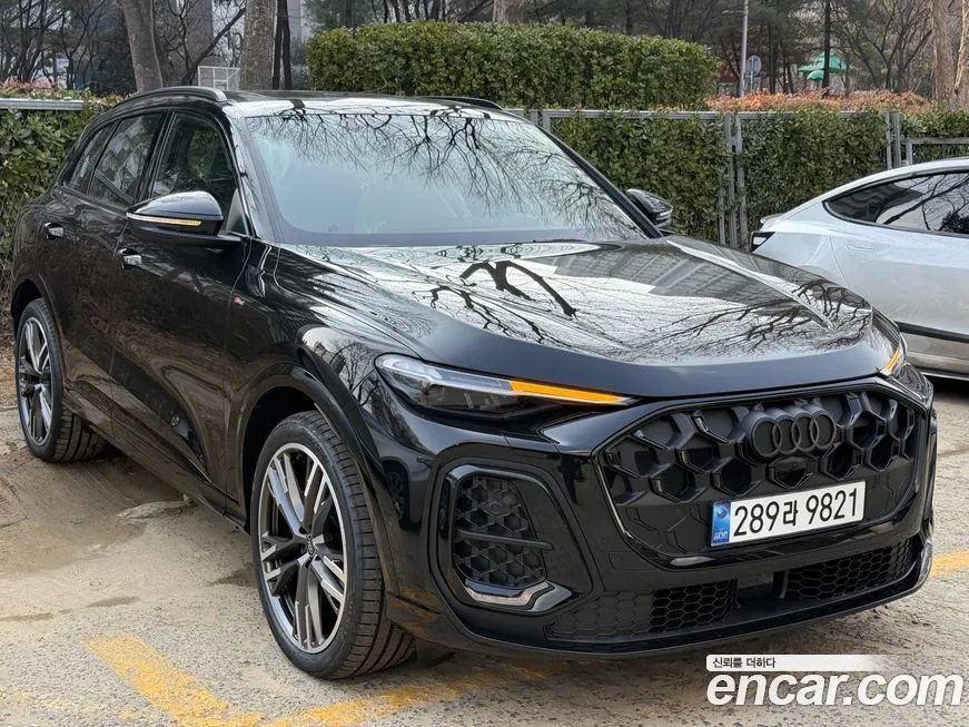 Audi Q5 2025 из KR, фото 4