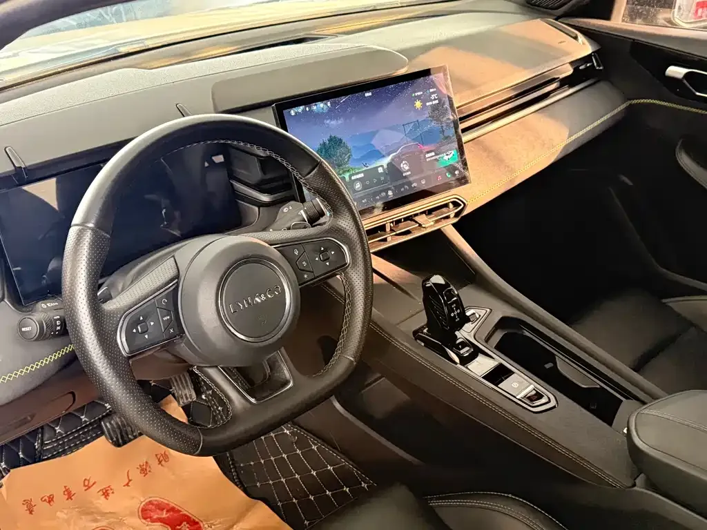 Lynk & Co 03 2024 из CN, фото 7