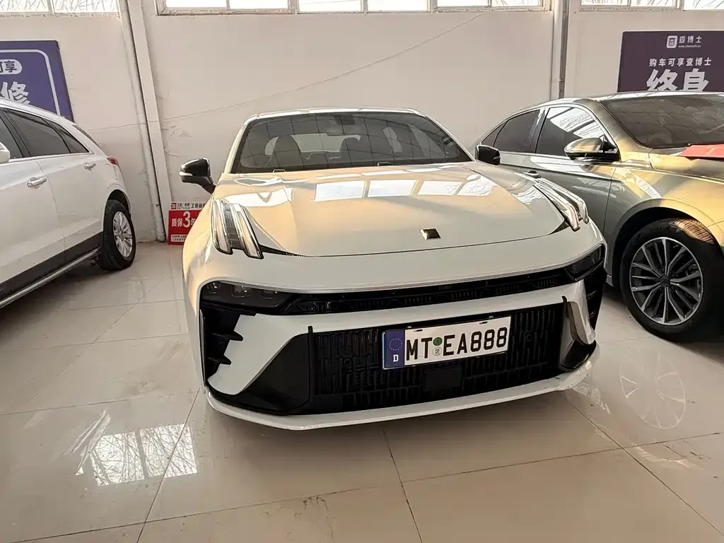 Lynk & Co 03 2024 из CN, фото 10