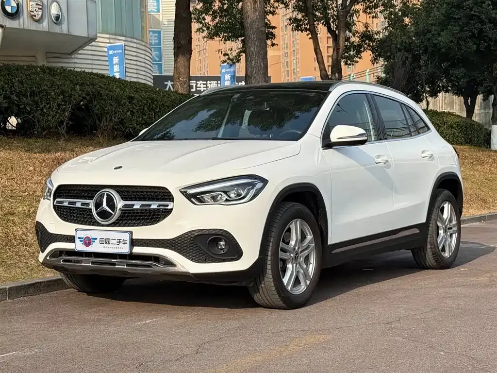 Mercedes-Benz GLA 2023 из CN, фото 1