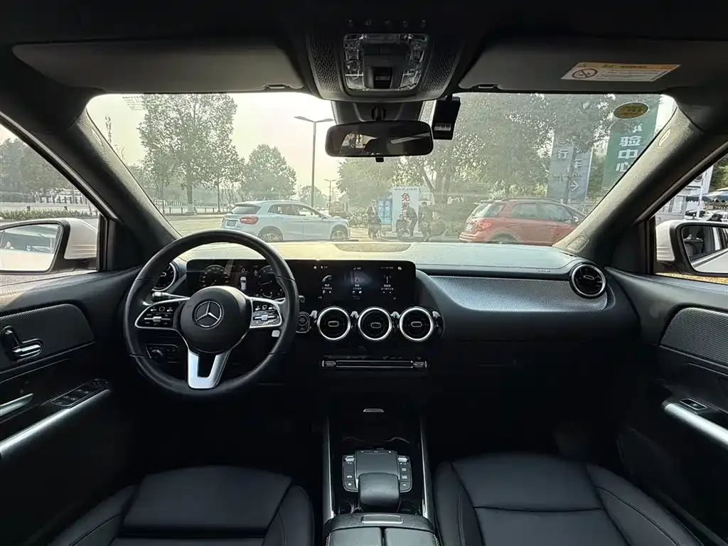 Mercedes-Benz GLA 2023 из CN, фото 8