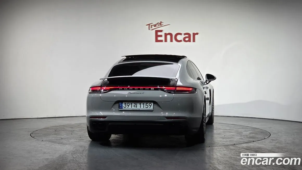 Porsche Panamera 2023 из KR, фото 7