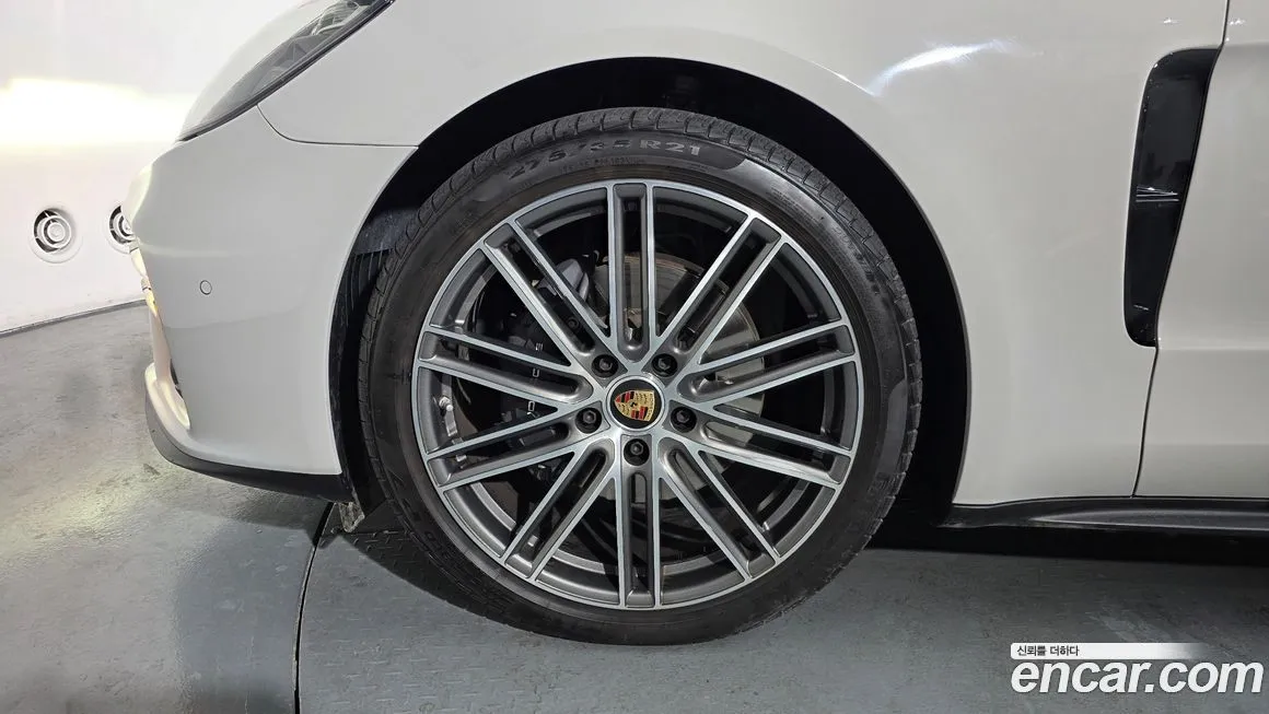 Porsche Panamera 2023 из KR, фото 10