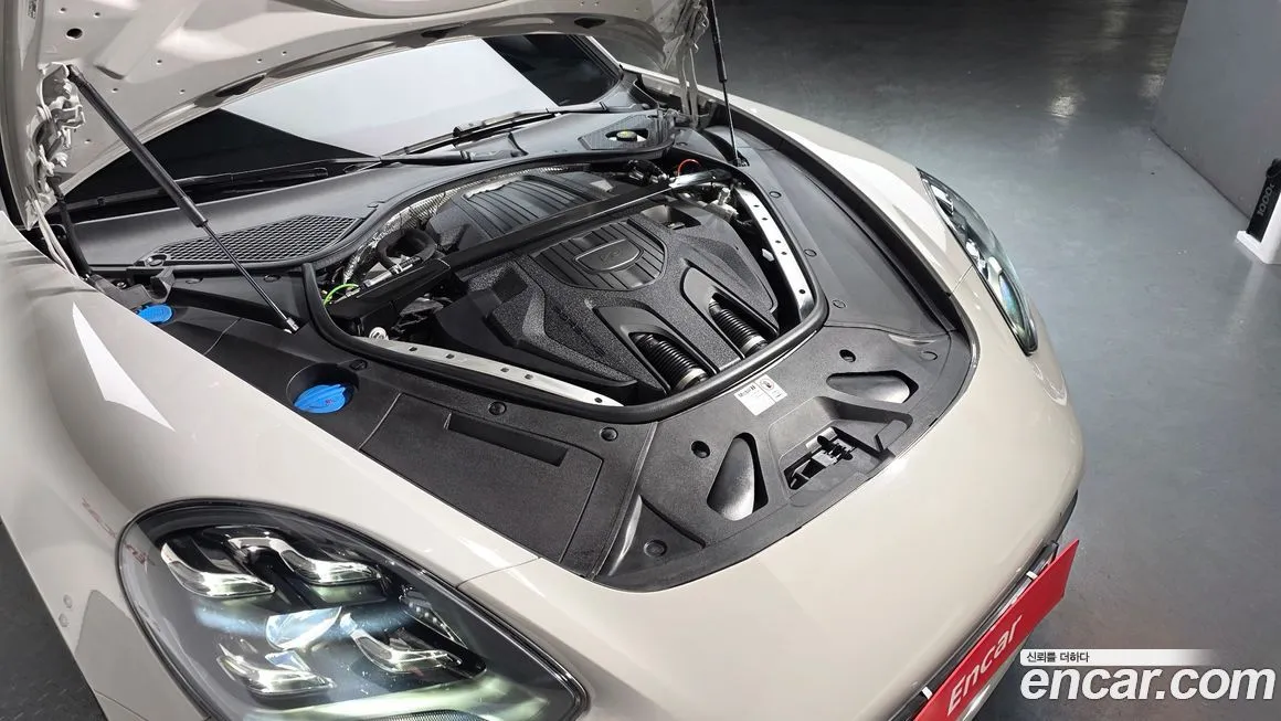 Porsche Panamera 2023 из KR, фото 9