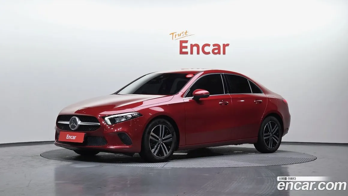 Mercedes-Benz A-Class — фото 1