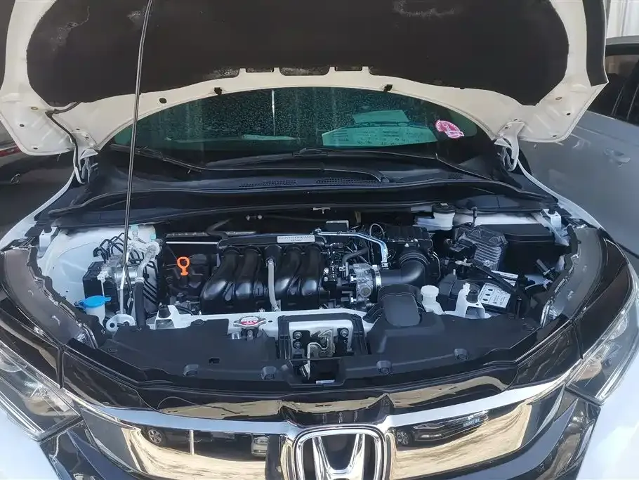 Honda Vezel 2021 из CN, фото 10