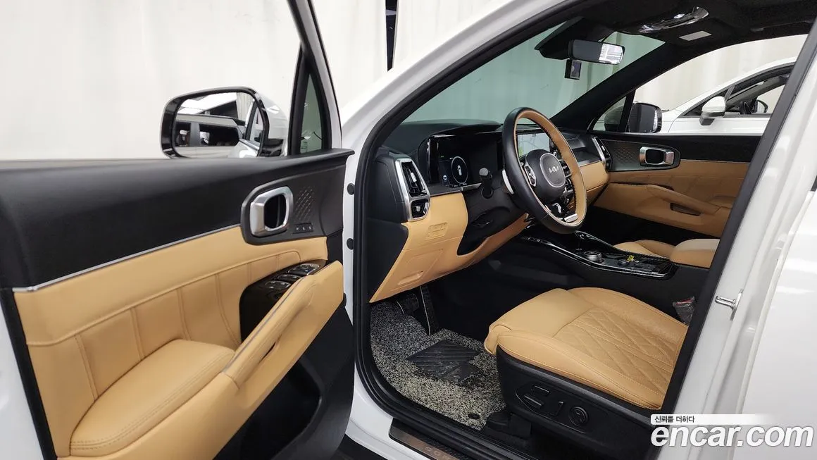 Kia Sorento — фото 8