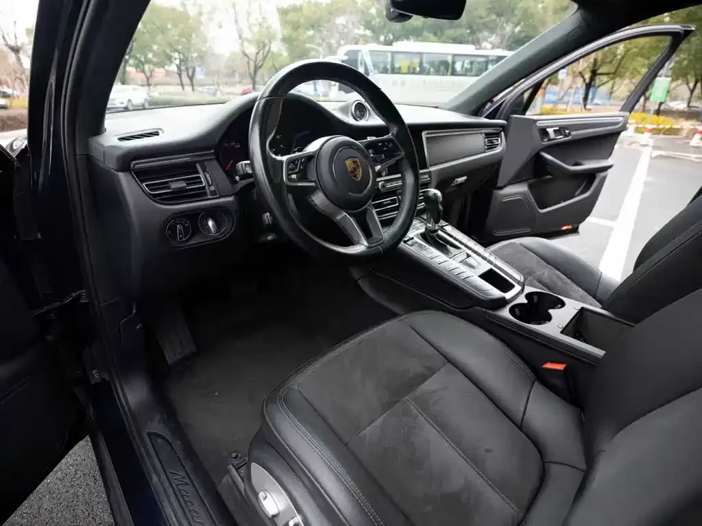 Porsche Macan 2022 из CN, фото 6