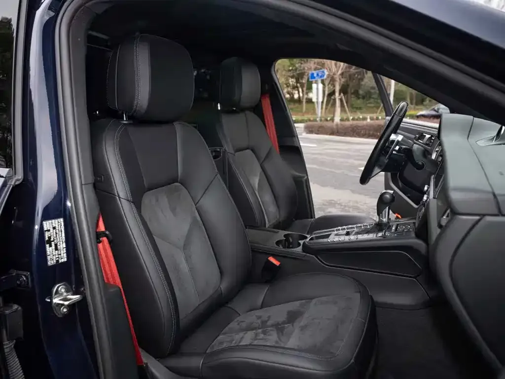 Porsche Macan 2022 из CN, фото 10