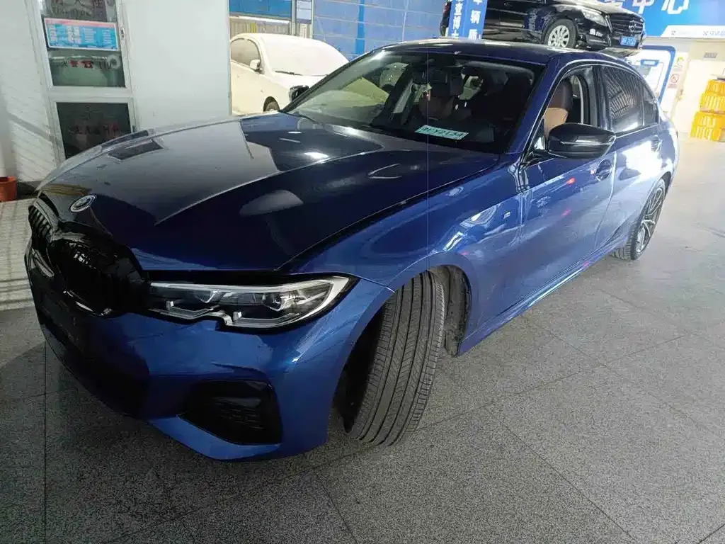 BMW 3 Series 2021 из CN, фото 1