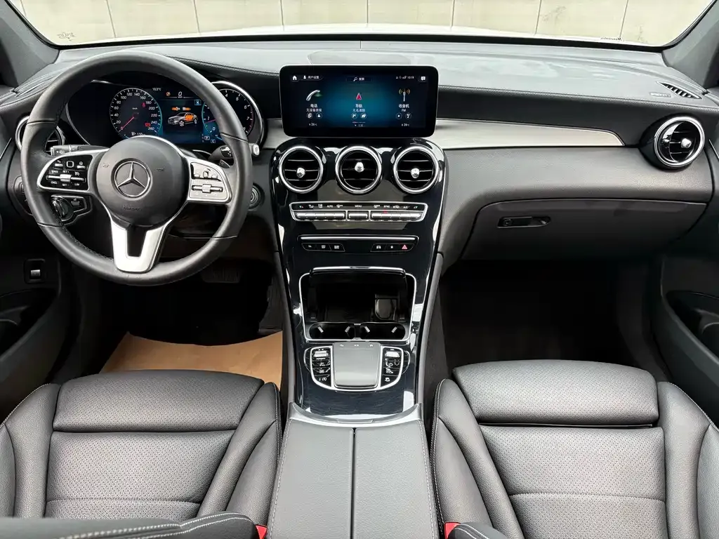 Mercedes-Benz GLC Coupe 2022 из CN, фото 8