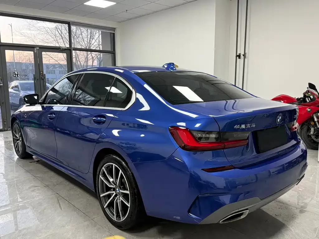 BMW 3 Series 2022 из CN, фото 3