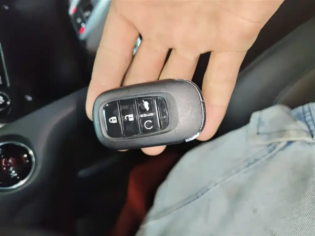 Honda UR-V 2024 из CN, фото 2