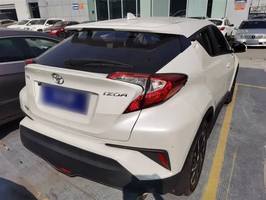 Toyota IZOA 2021 из CN, фото 2
