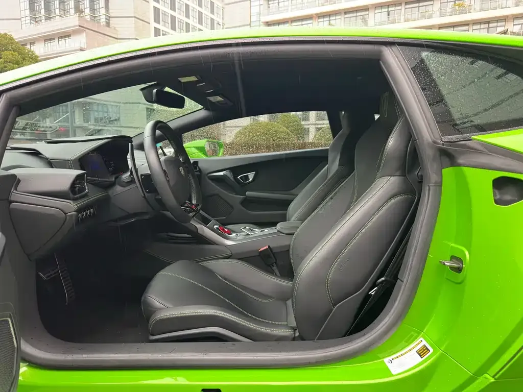 Lamborghini Huracan 2021 из CN, фото 9