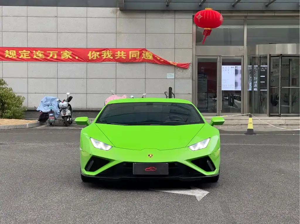 Lamborghini Huracan 2021 из CN, фото 5