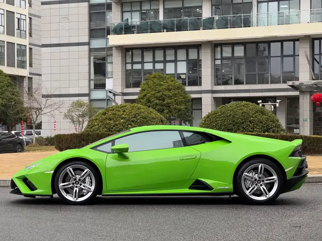 Lamborghini Huracan 2021 из CN, фото 6
