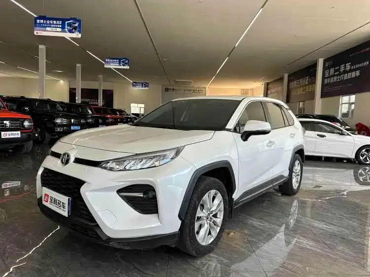 Toyota Wildlander 2022 из CN, фото 4