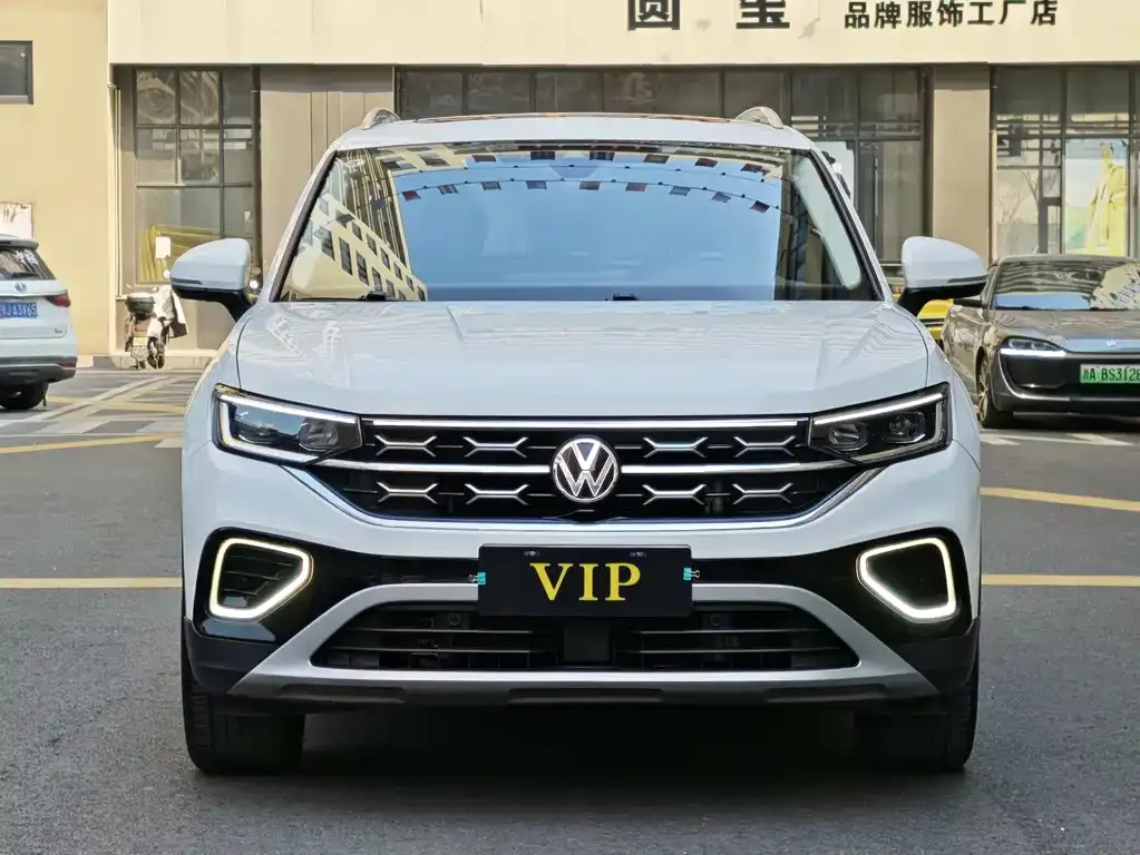 Volkswagen Tayron 2023 из CN, фото 2