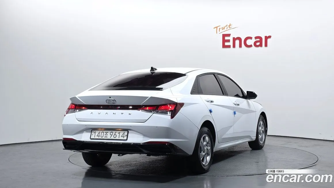 Hyundai AVANTE 2021 из KR, фото 3