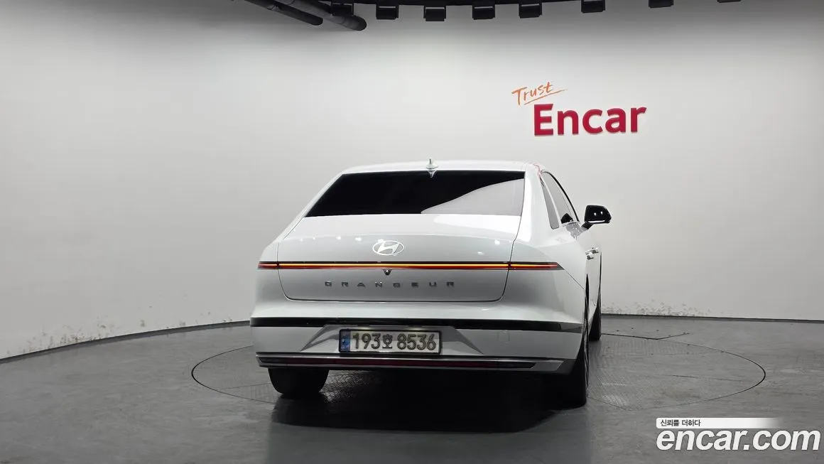 Hyundai Grandeur 2023 из KR, фото 7