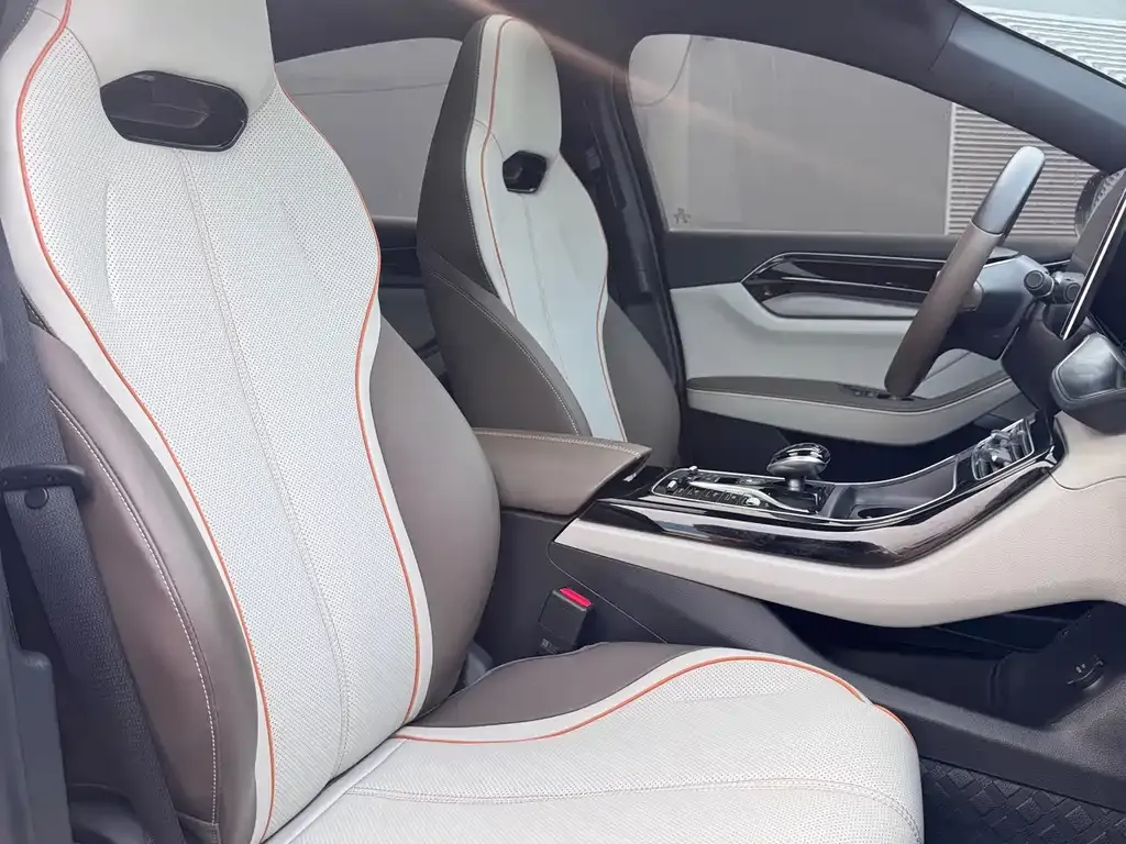 BYD Qin PLUS 2024 из CN, фото 10