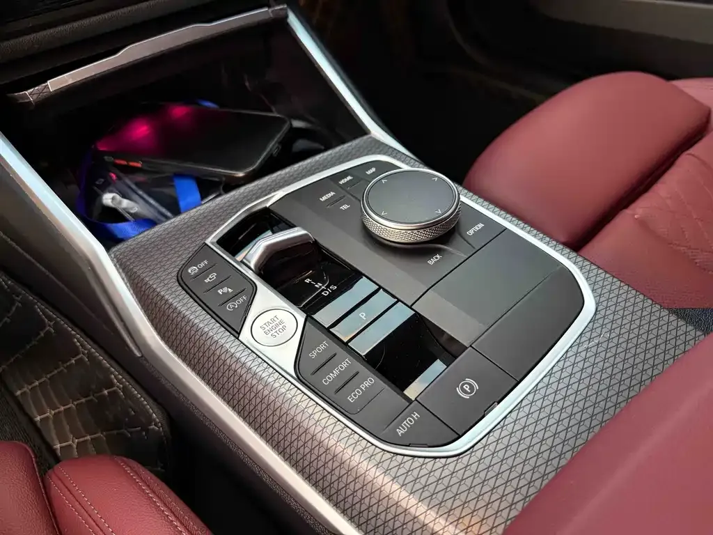 BMW 3 Series 2023 из CN, фото 9