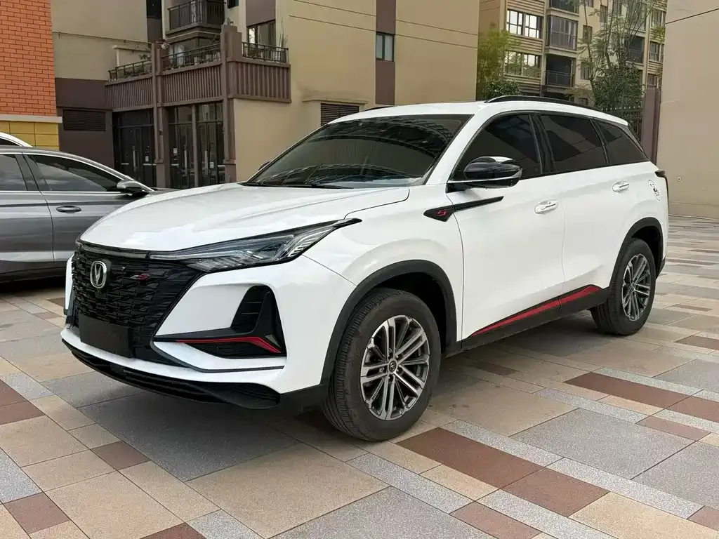 Changan CS75PLUS — фото 1