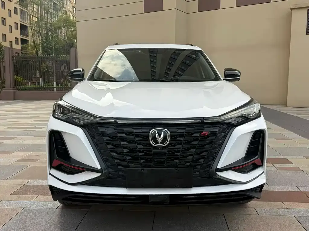 Changan CS75PLUS — фото 8