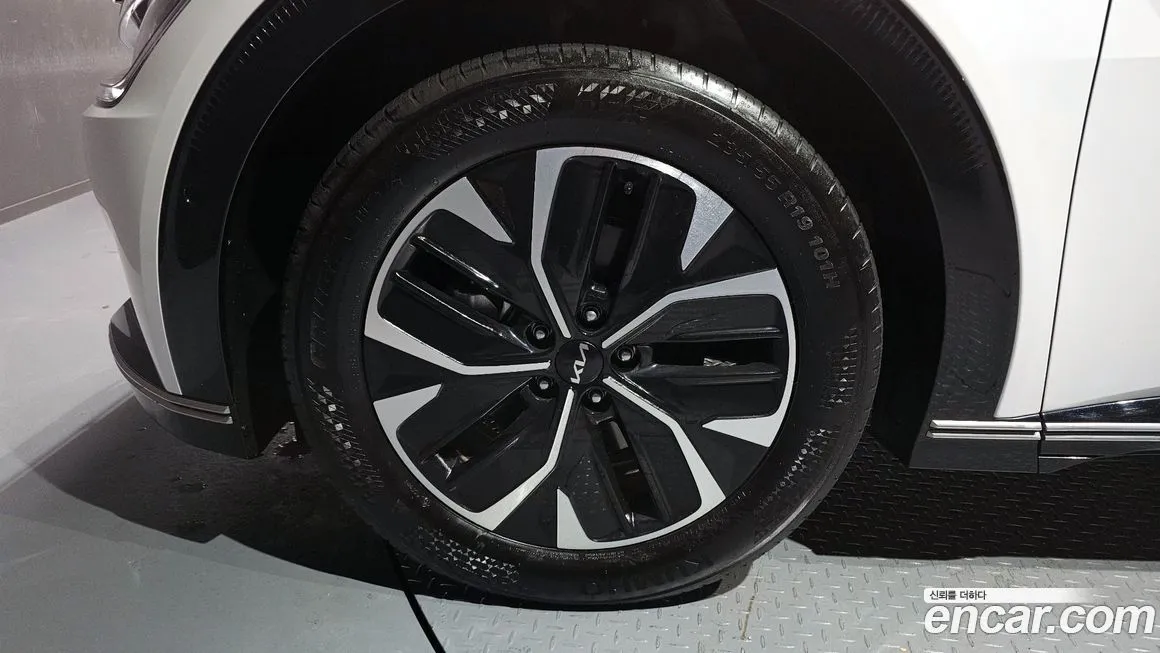 Kia EV6 2024 из KR, фото 6