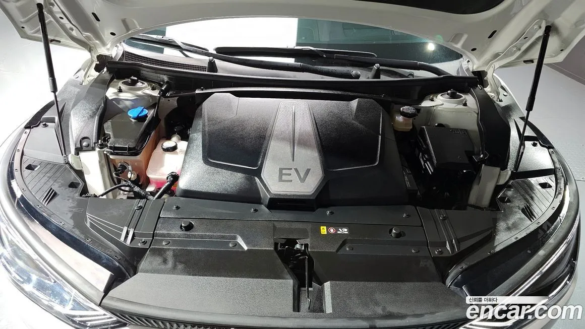 Kia EV6 2024 из KR, фото 5