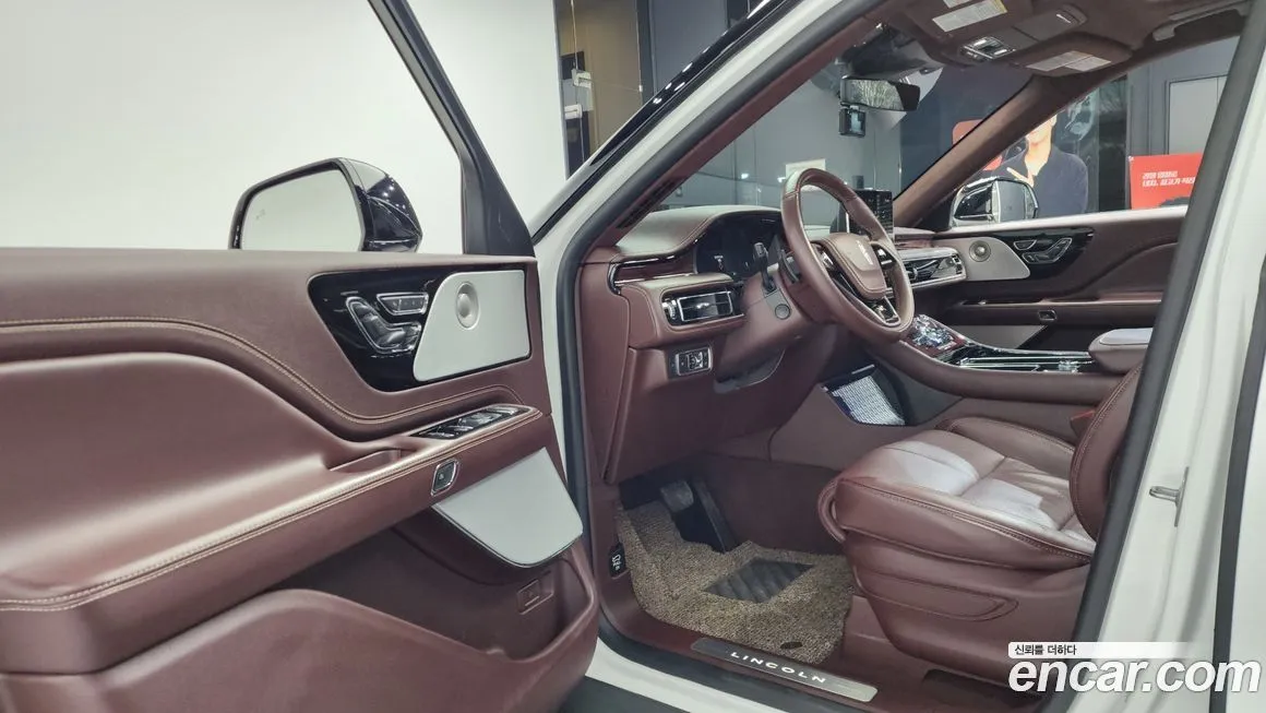Lincoln Aviator 2023 из KR, фото 6