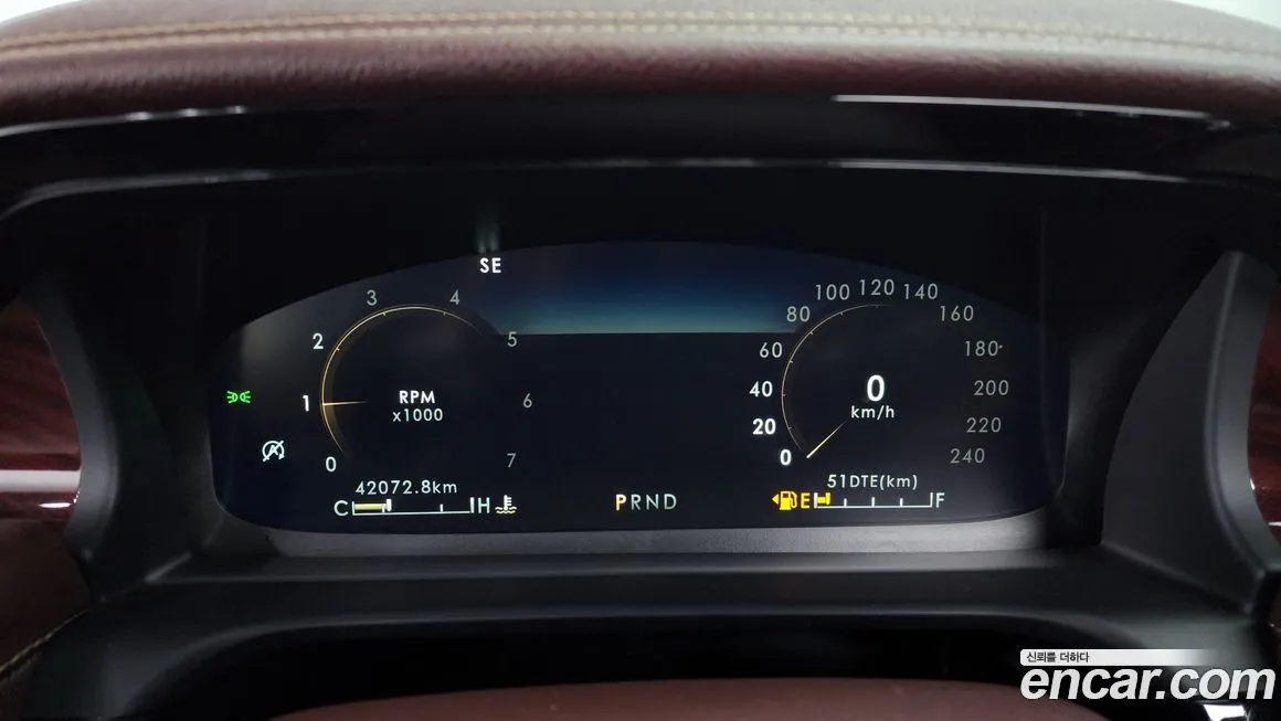 Lincoln Aviator 2023 из KR, фото 8