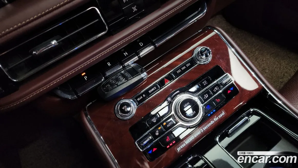 Lincoln Aviator 2023 из KR, фото 5