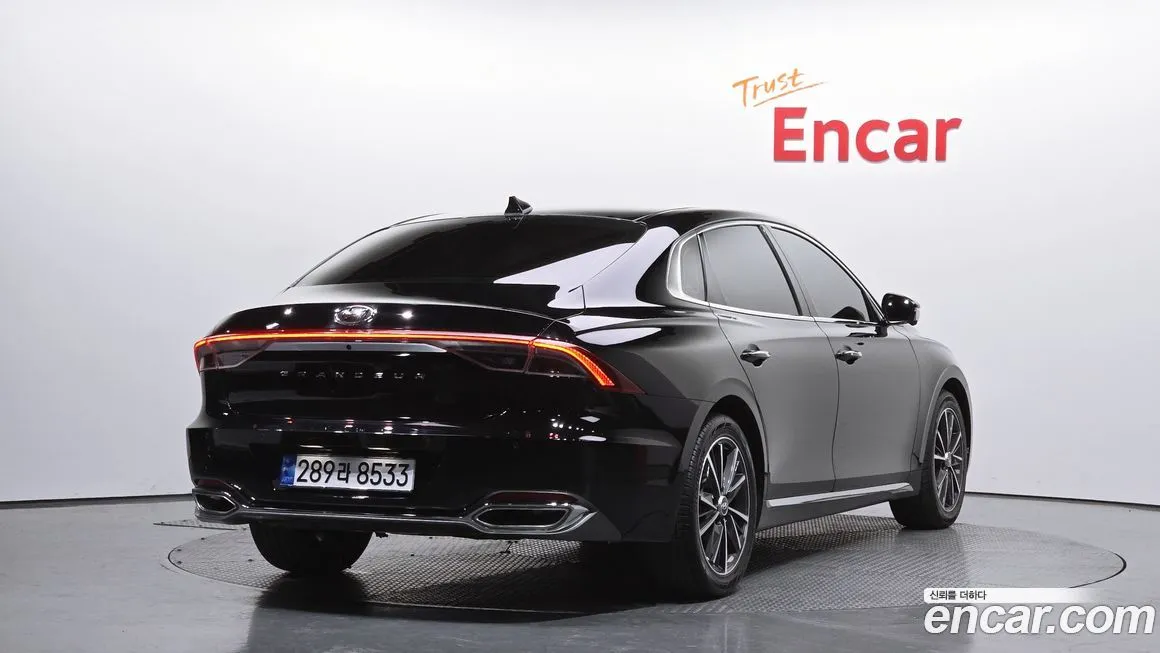 Hyundai Grandeur 2023 из KR, фото 2