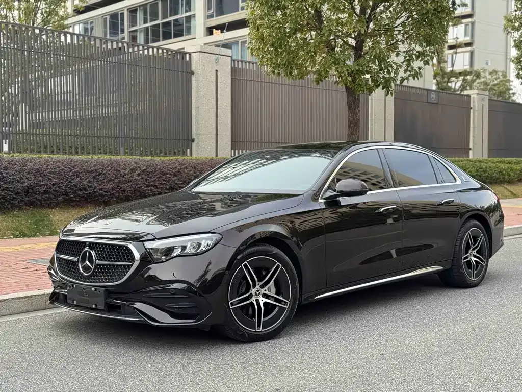 Mercedes-Benz E-Class 2025 из CN, фото 1