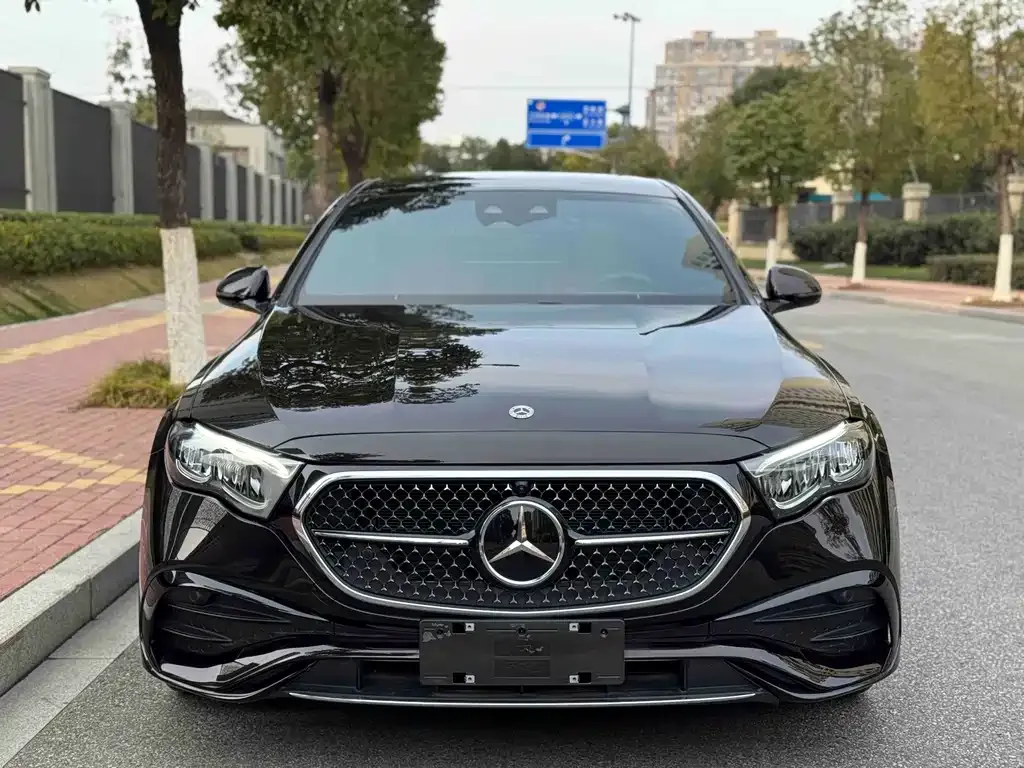 Mercedes-Benz E-Class 2025 из CN, фото 4