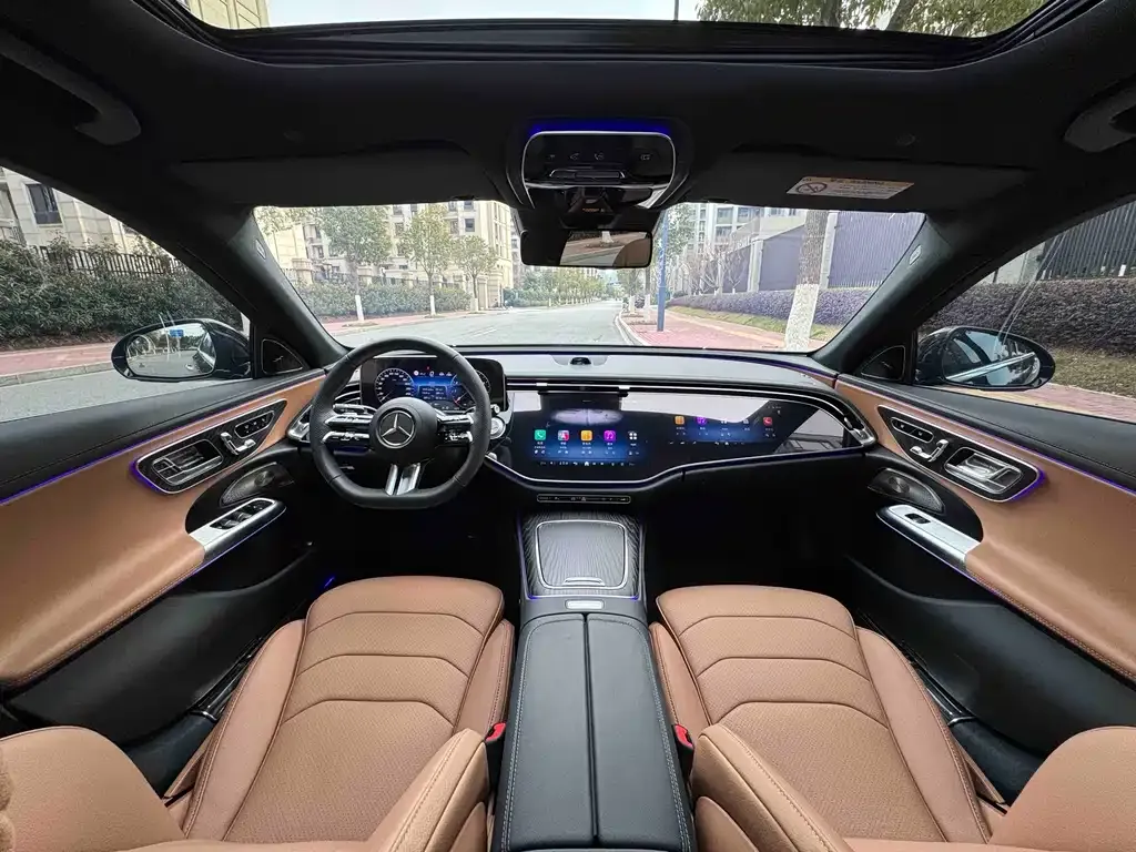 Mercedes-Benz E-Class 2025 из CN, фото 10