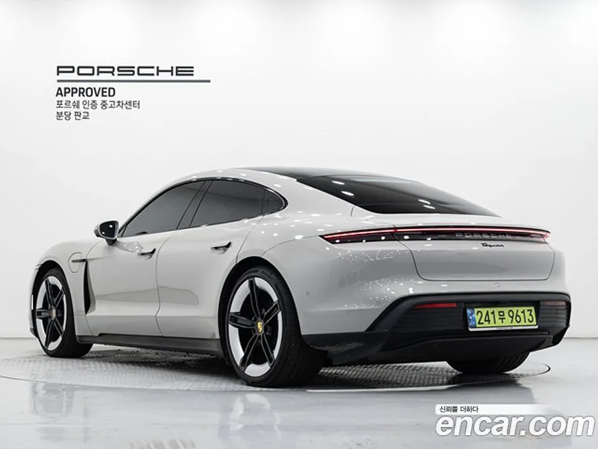 Porsche Taycan 2025 из KR, фото 5
