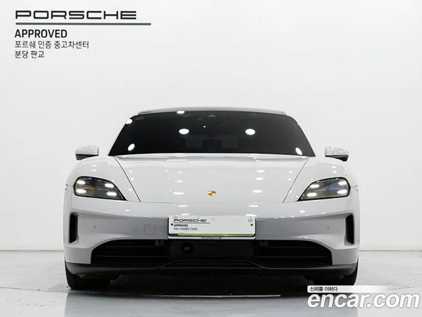 Porsche Taycan 2025 из KR, фото 8
